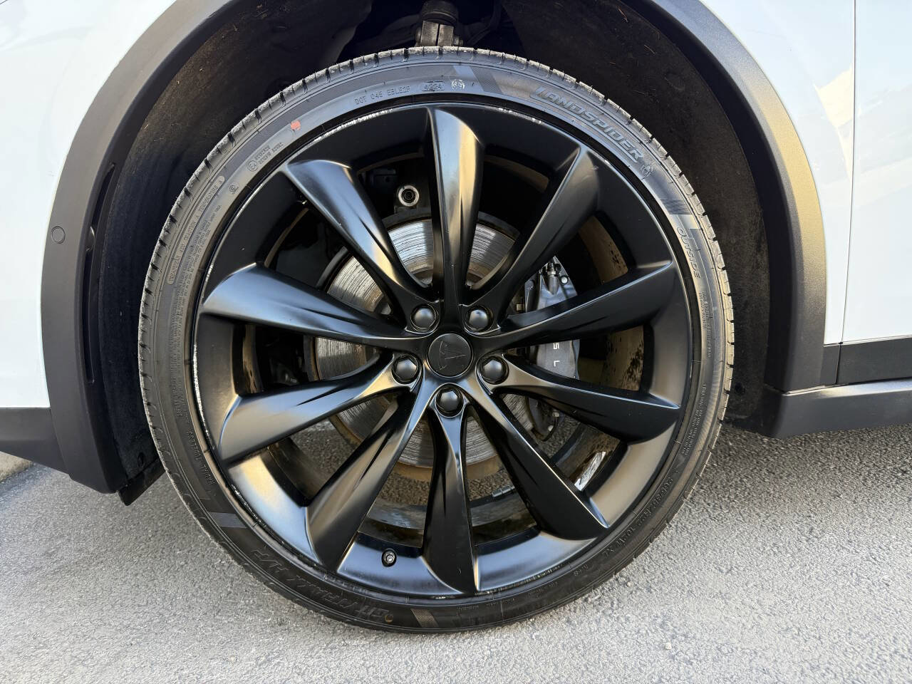 Used 2020 Tesla Model X Long Range image 37