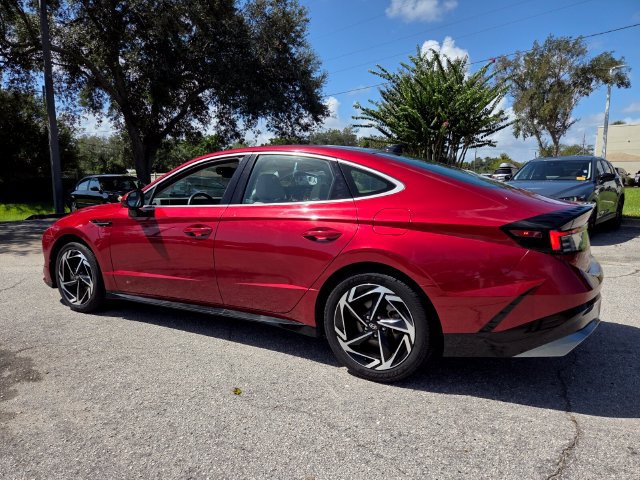 Used 2024 Hyundai Sonata SEL w/ Convenience Package FWD image 5