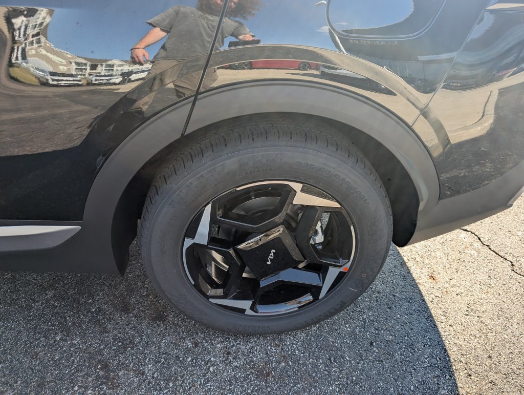 New 2026 Kia Sportage EX FWD image 22