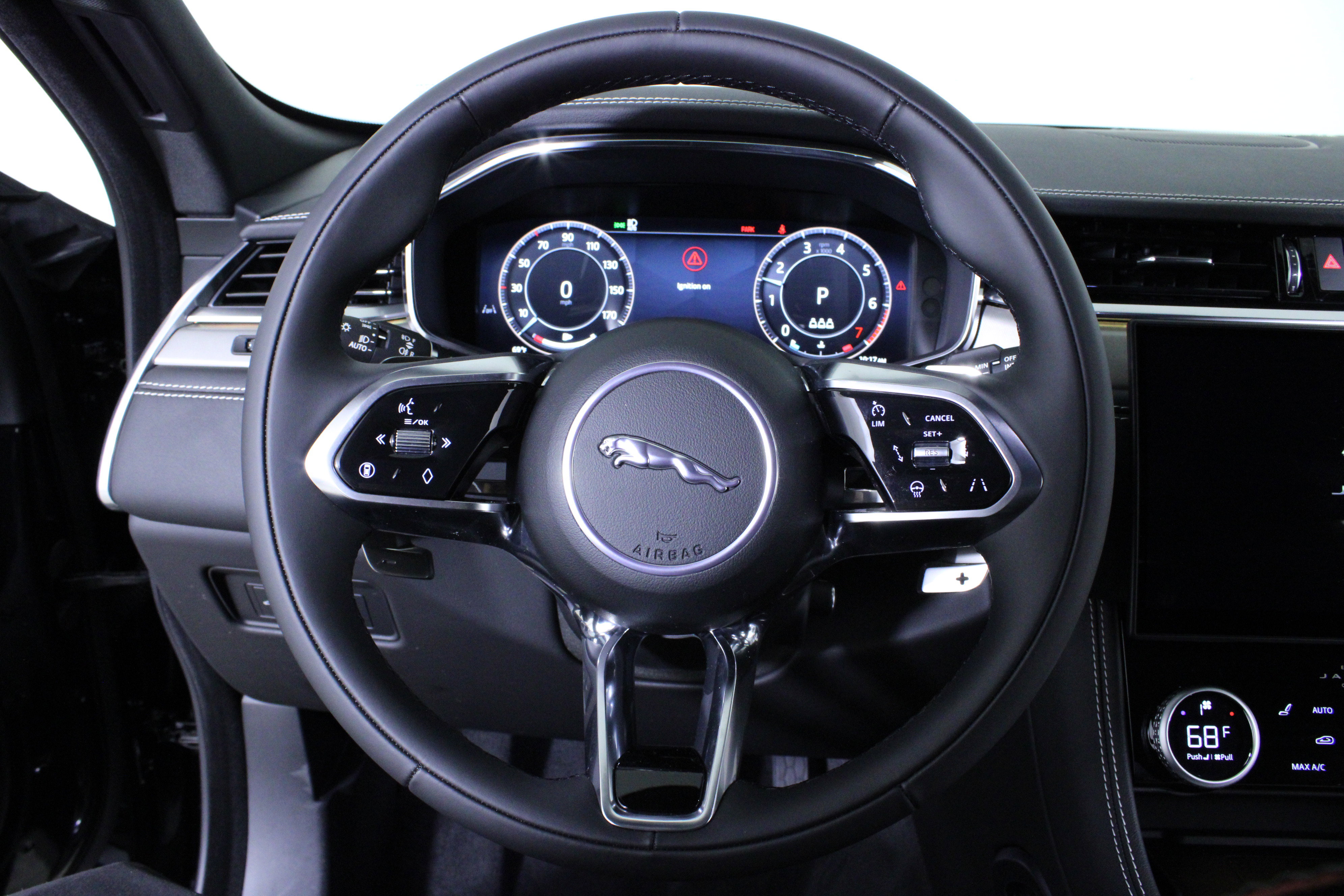 New 2026 Jaguar F-PACE R-Dynamic S image 17