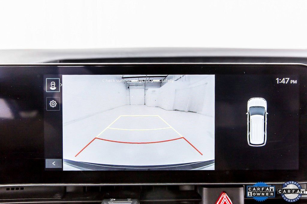 Used 2025 Kia Carnival image 14