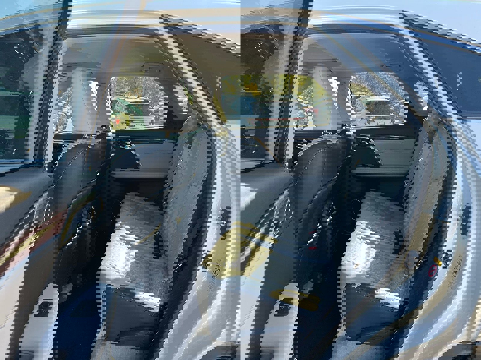 Used 2016 Lexus RX 450h AWD image 18