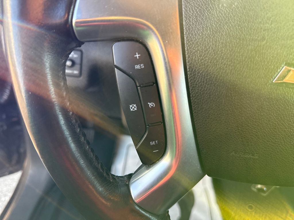 Used 2015 Chevrolet Traverse LT w/ Style and Technology Package image 20