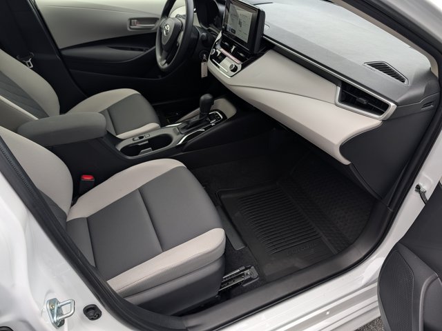 Used 2026 Toyota Corolla LE FWD image 12