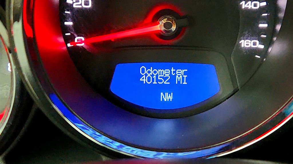 Used 2011 Cadillac CTS Luxury image 16