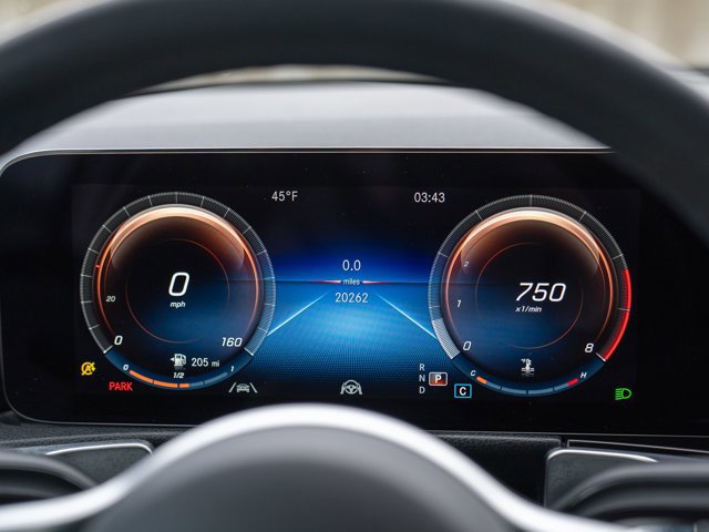 Certified 2023 Mercedes-Benz GLB 250 4MATIC image 27