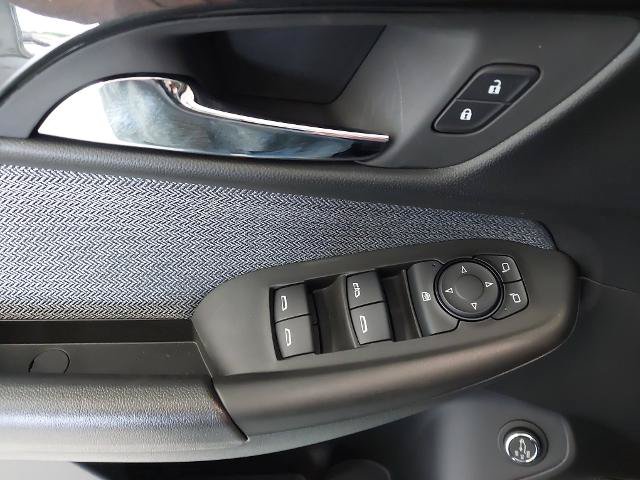 New 2026 Chevrolet TrailBlazer LT w/ Convenience Package FWD image 26