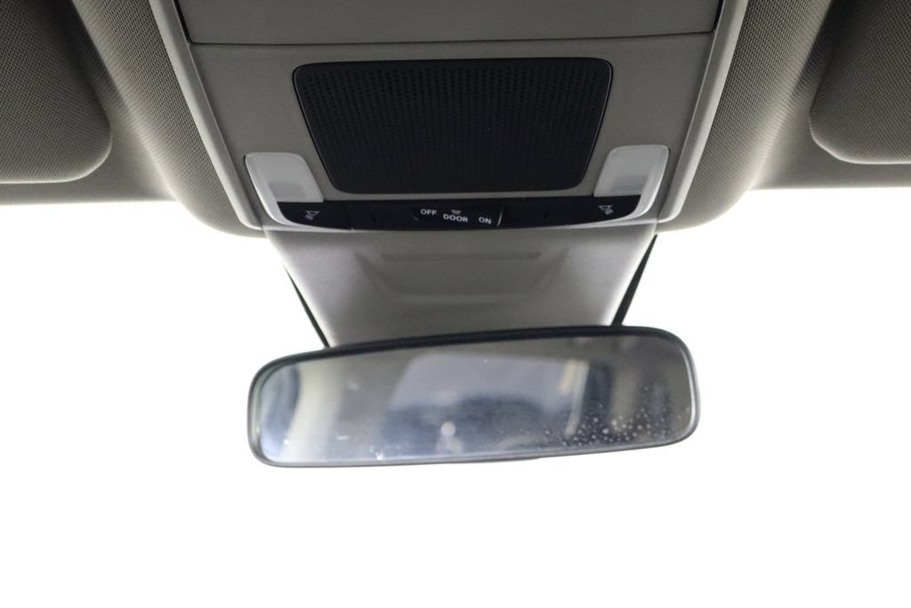 Used 2025 Honda CR-V LX image 21