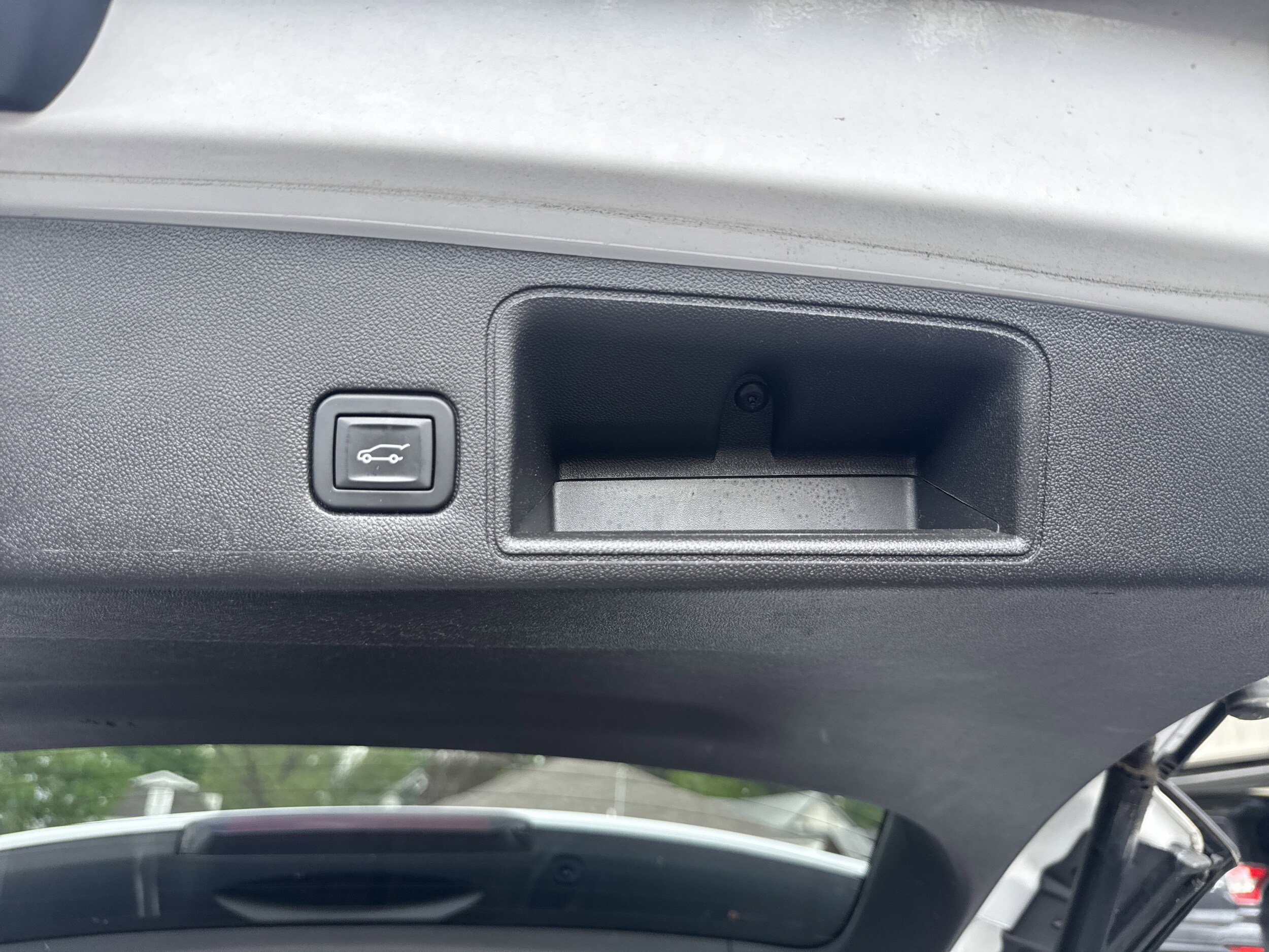 Used 2019 GMC Terrain SLE w/ Driver Convenience Package image 11