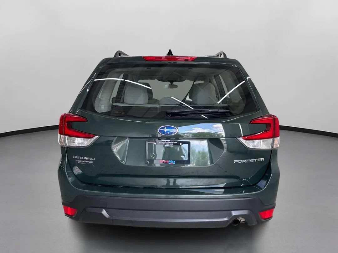 Used 2024 Subaru Forester AWD/4WD image 8