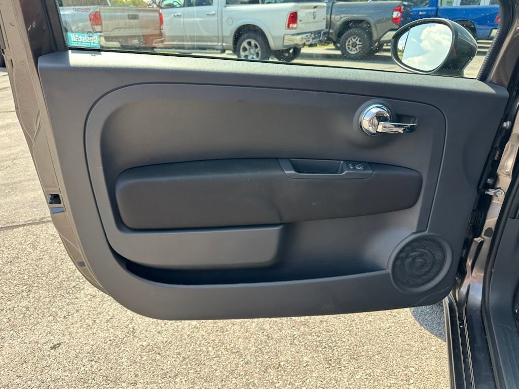 Used 2018 FIAT 500 Pop FWD image 12
