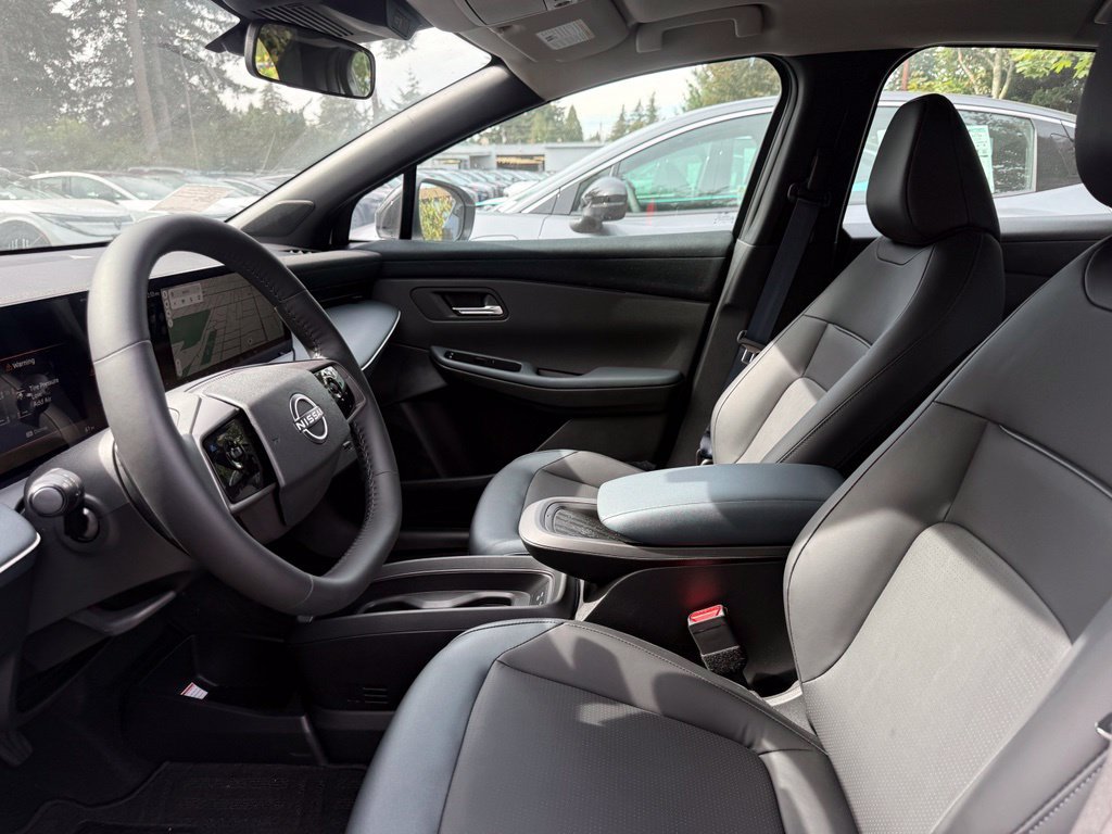 New 2026 Nissan Leaf SV Plus w/ Floor Mat Package (SV+) FWD image 12