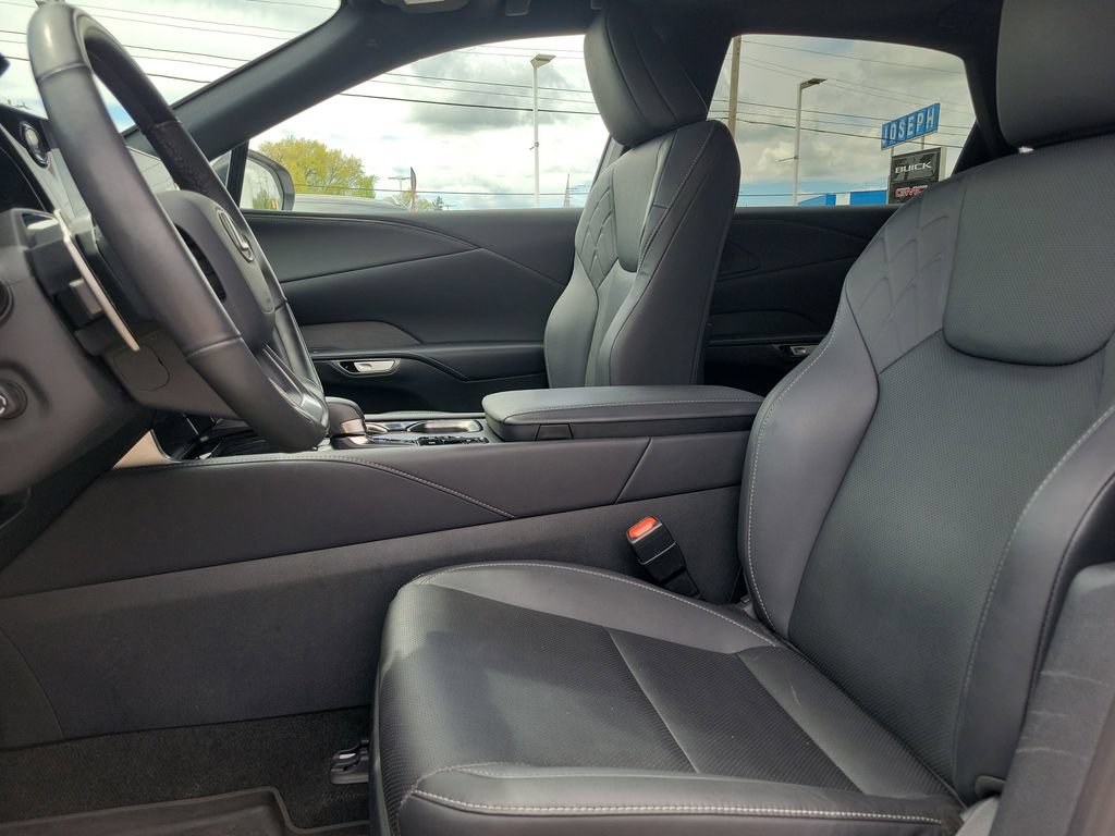 Used 2023 Lexus RX 350 Premium w/ Cold Area Package AWD/4WD image 17