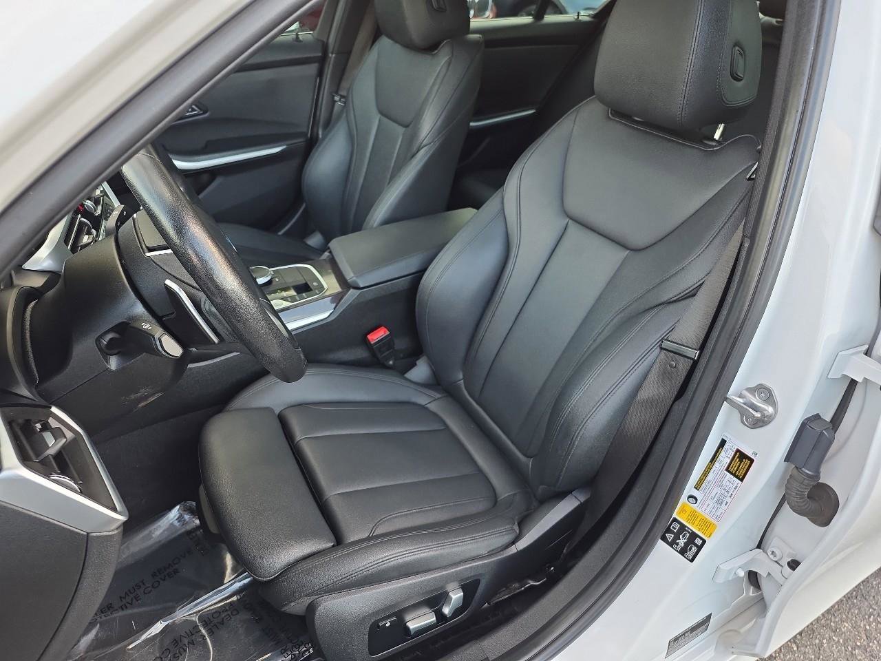 Used 2019 BMW 330i xDrive Sedan w/ Driving Assistance Package image 20