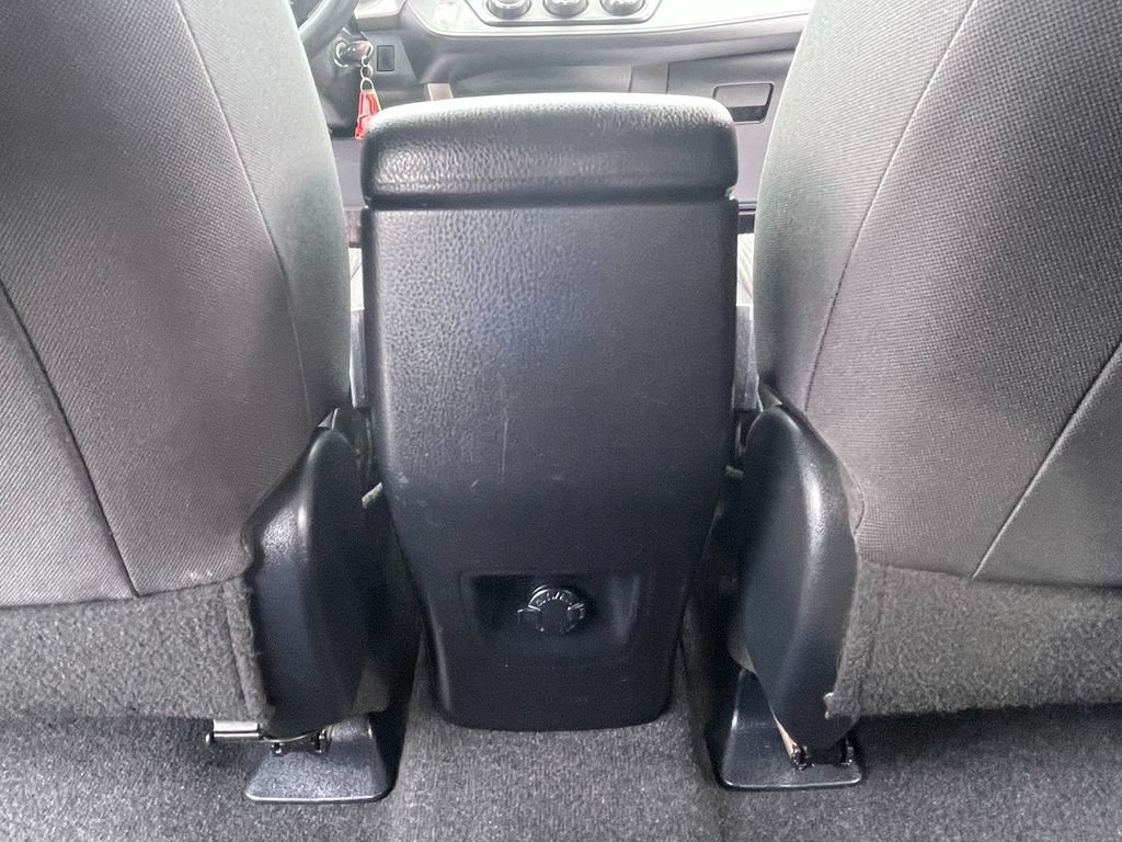 Used 2016 Toyota RAV4 LE AWD/4WD image 27
