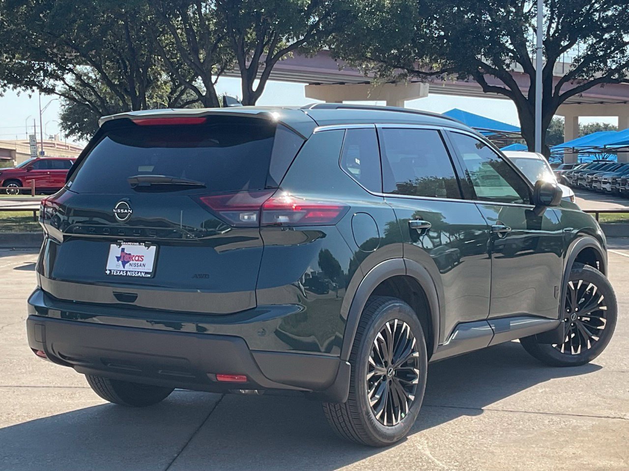 New 2027 Nissan Rogue Dark Armor AWD/4WD image 5