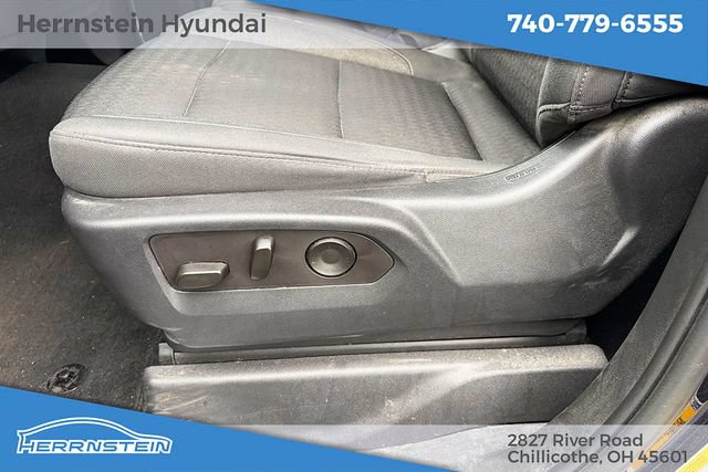 Used 2023 GMC Sierra 1500 Elevation AWD/4WD image 16