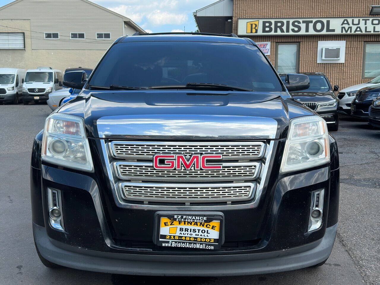 Used 2012 GMC Terrain SLE w/ Convenience Package FWD image 2