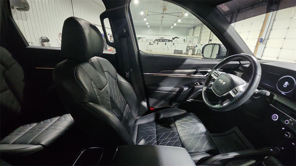 Used 2024 Kia Telluride SX X-Line image 13