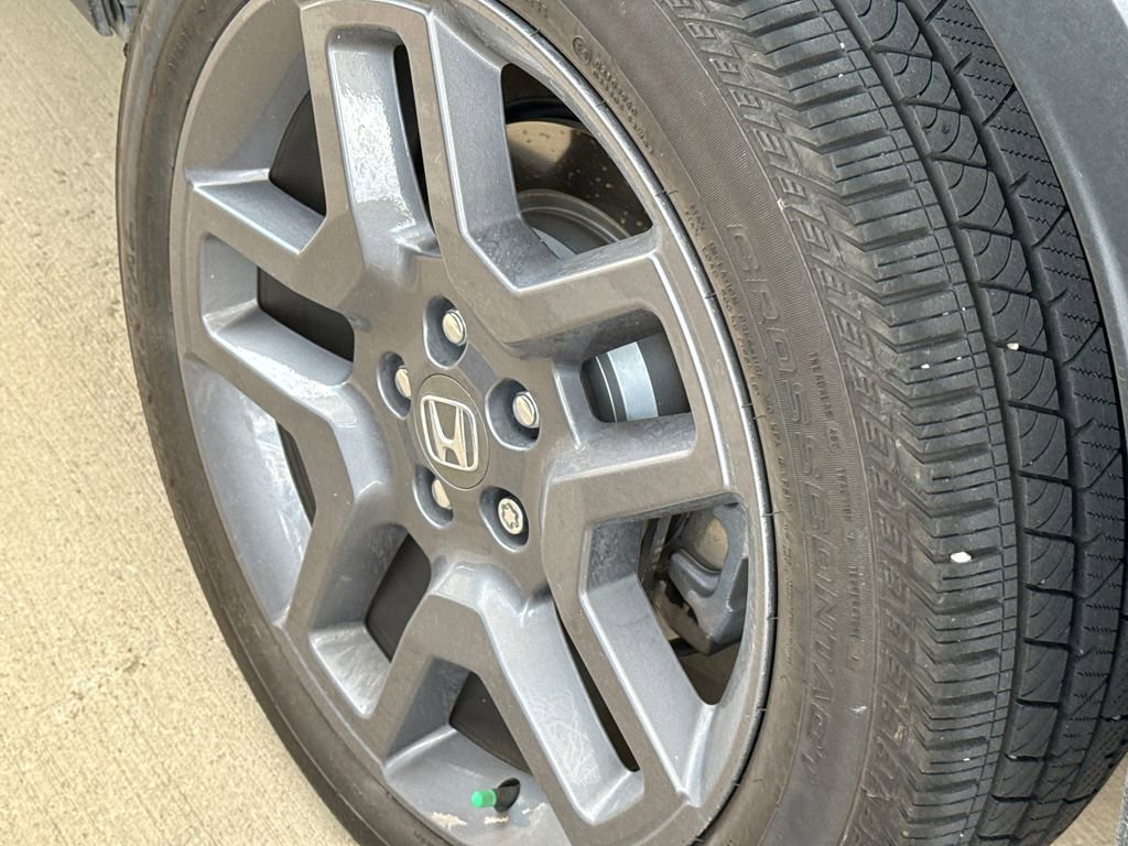 Used 2023 Honda Passport EX-L image 9