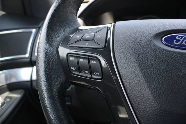 Used 2019 Ford Explorer Limited w/ Class III Trailer Tow Package FWD image 13