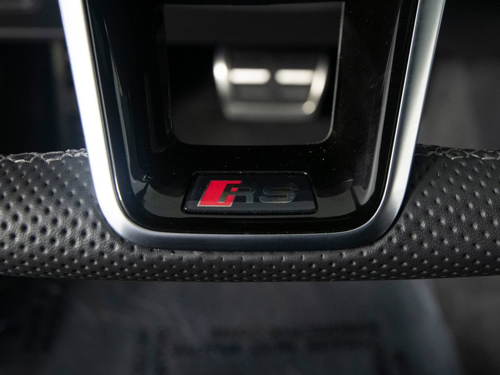 Used 2025 Audi RS 6 performance AWD/4WD image 17