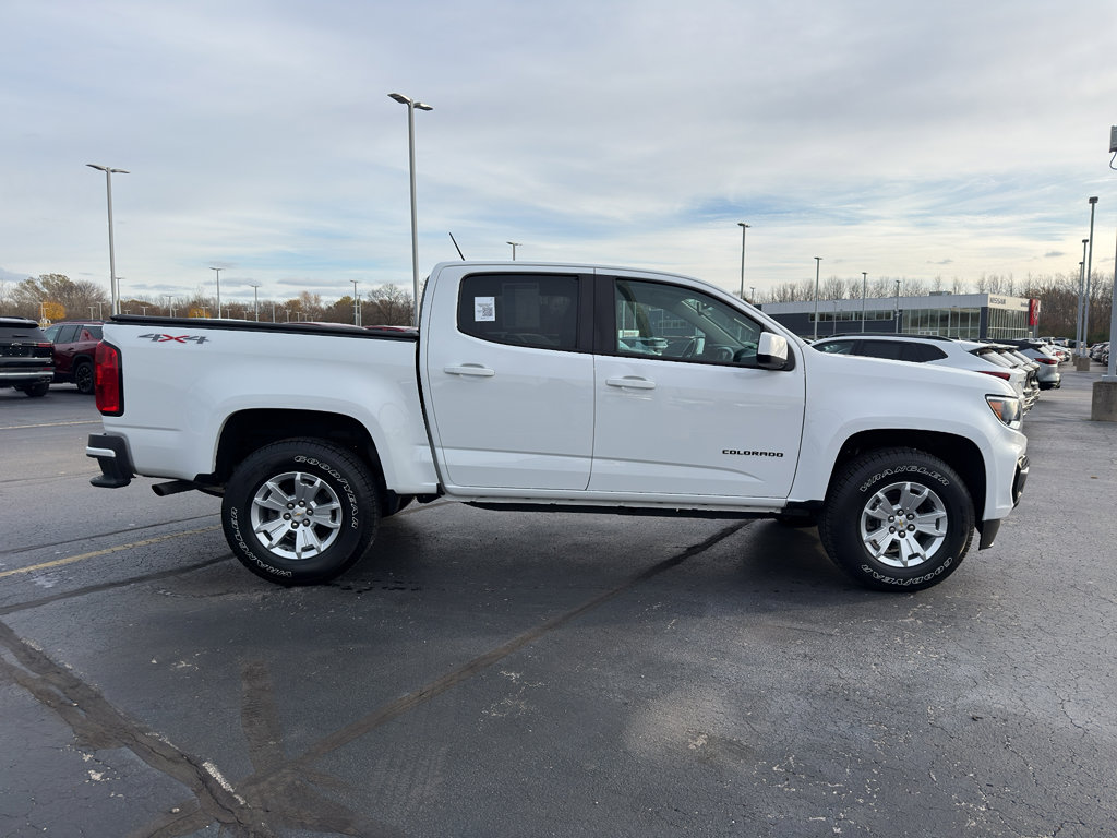 Used 2022 Chevrolet Colorado LT w/ LT Convenience Package image 4