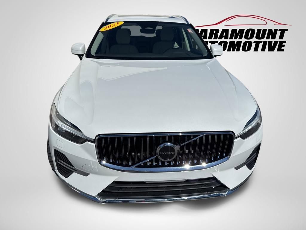 Used 2023 Volvo XC60 B5 Plus w/ Protection Package Premier image 2