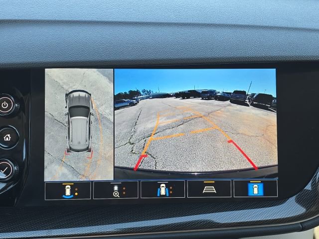 Used 2021 Buick Envision Essence w/ Technology Package I image 35