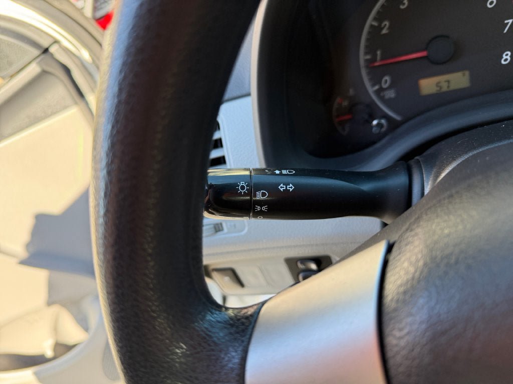 Used 2011 Toyota Corolla LE FWD image 15