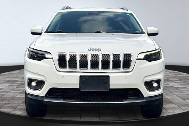 Used 2019 Jeep Cherokee Limited w/ Technology Group AWD/4WD image 2