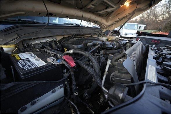 Used 2013 Ford F450 XL w/ Snow Plow Prep Pkg image 34