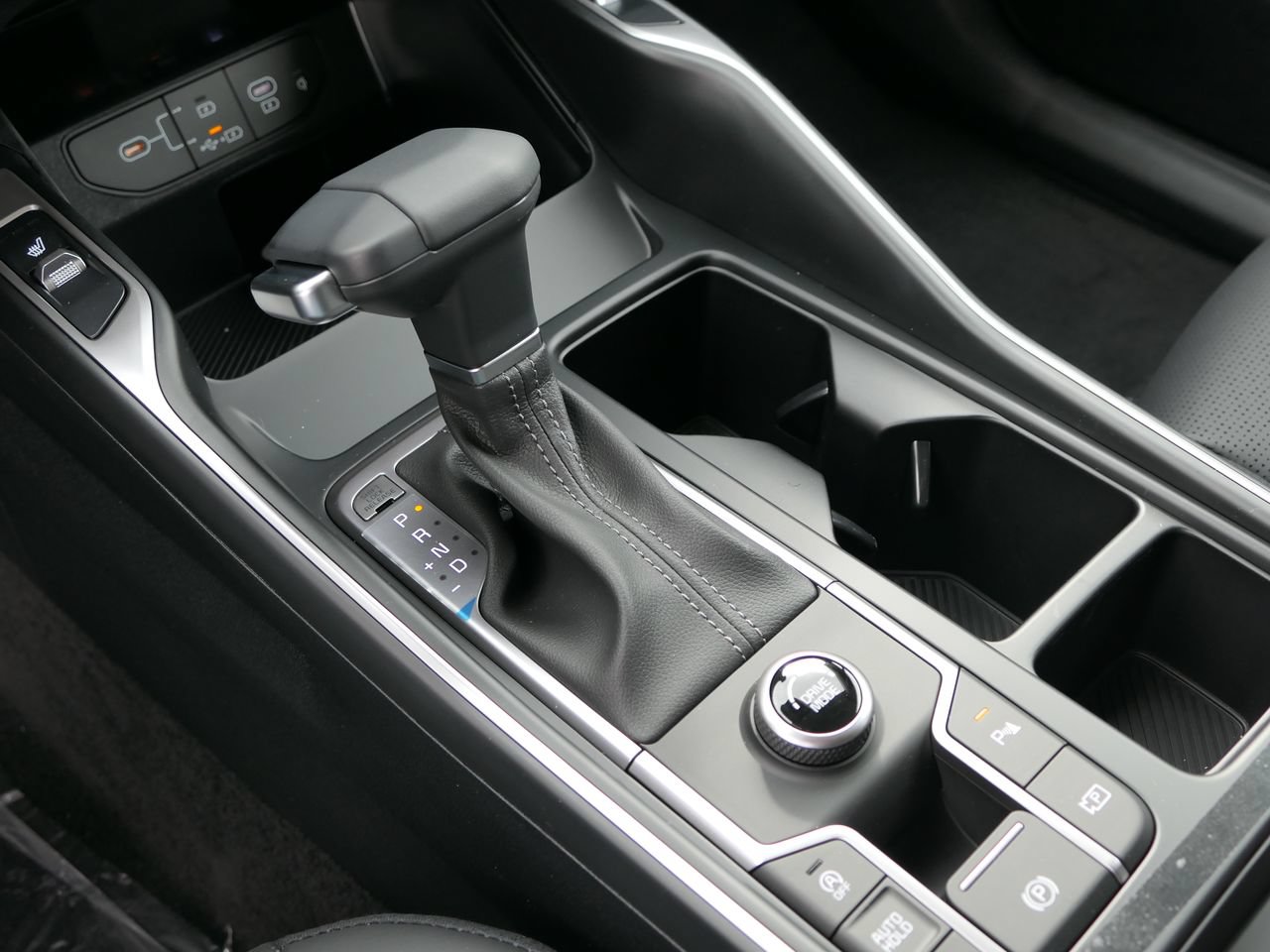 New 2026 Kia Sorento S FWD image 21
