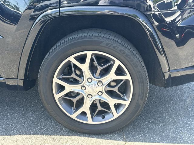 Used 2020 Jeep Grand Cherokee Overland RWD image 23
