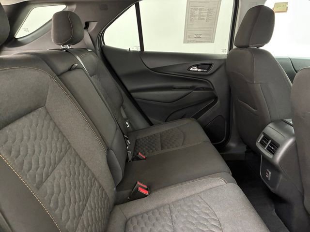 Used 2021 Chevrolet Equinox LT AWD/4WD image 16