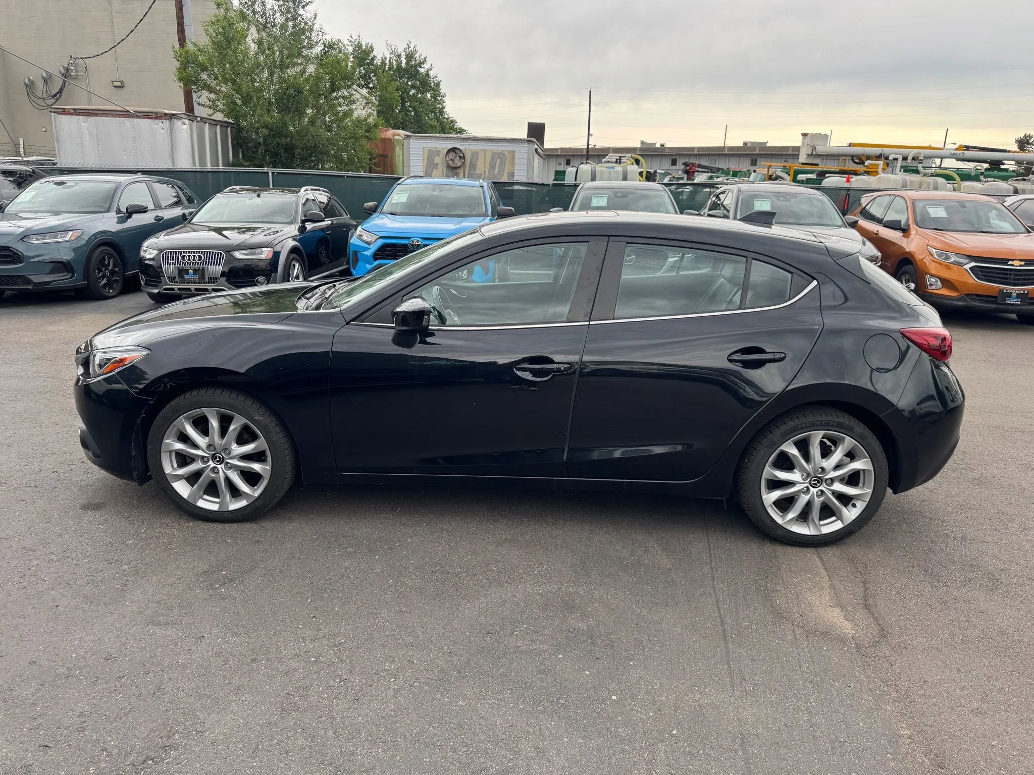 Used 2015 MAZDA MAZDA3 s Grand Touring image 3