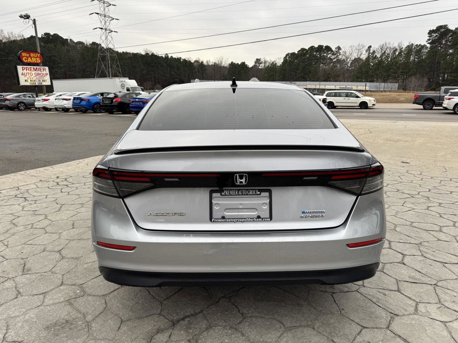 Used 2023 Honda Accord Sport image 12