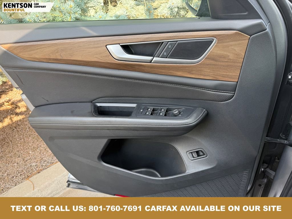 Used 2025 Volkswagen Atlas SE image 20