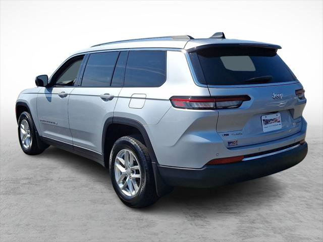 Certified 2023 Jeep Grand Cherokee L Laredo w/ MOPAR Finishing Package AWD/4WD image 3