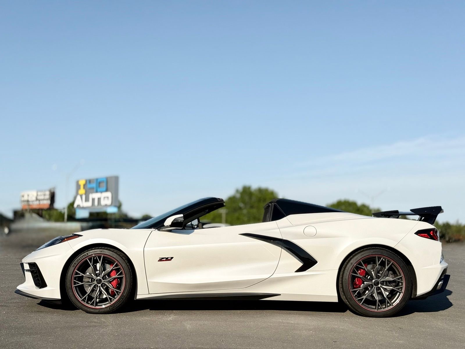 Used 2023 Chevrolet Corvette Stingray Premium Conv w/ Z51 Performance Package image 16