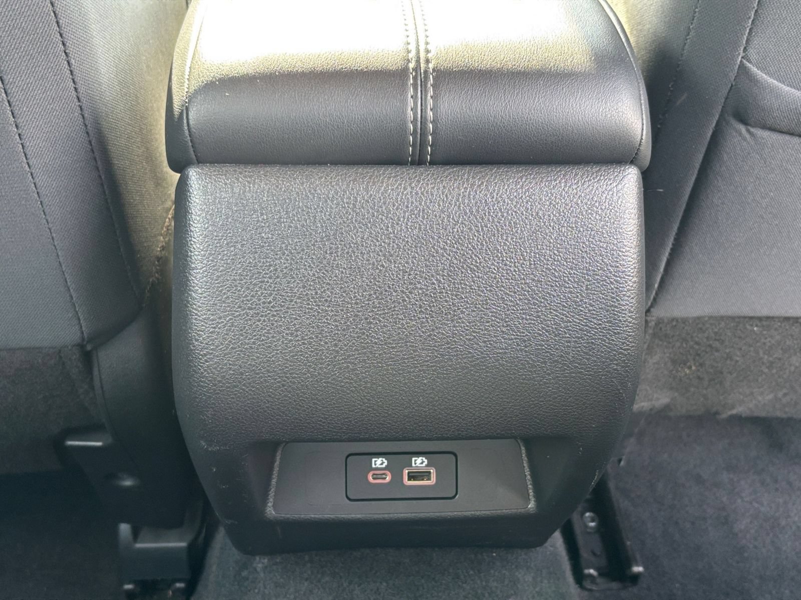 Used 2025 Nissan Altima 2.5 SV FWD image 23