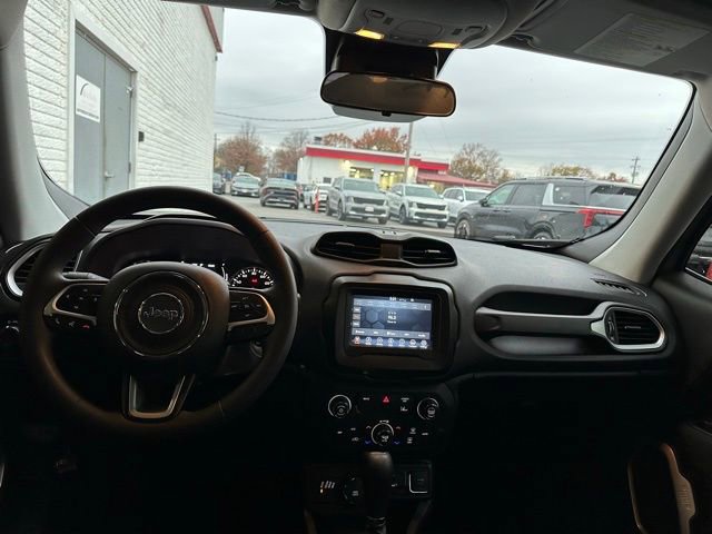 Used 2021 Jeep Renegade Sport image 3