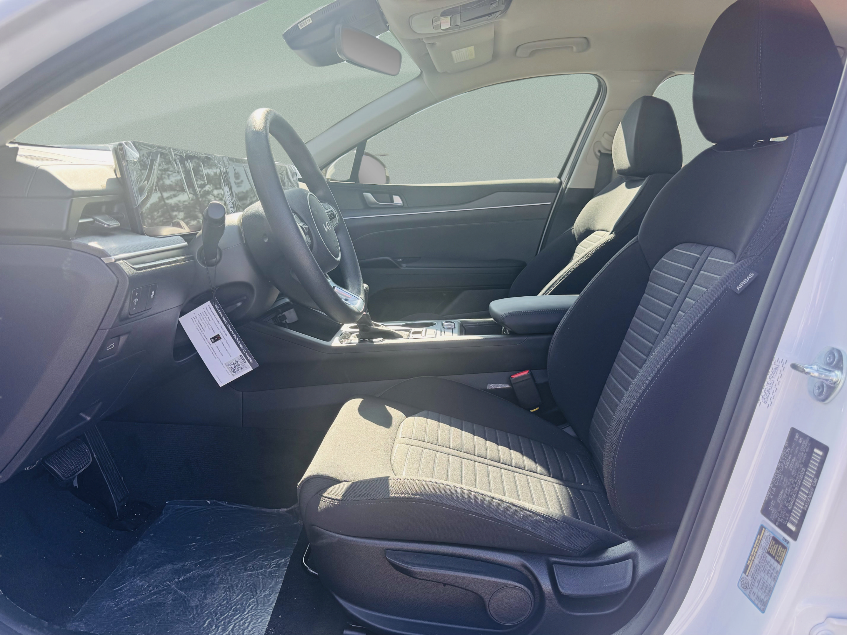 New 2026 Kia K5 LXS FWD image 25