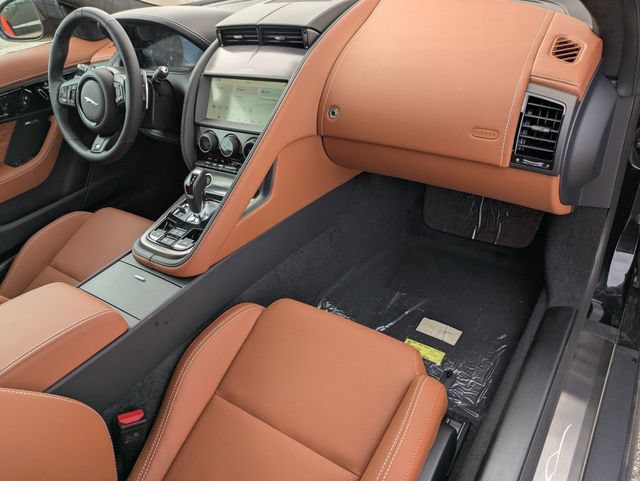 New 2024 Jaguar F-TYPE R AWD/4WD image 15