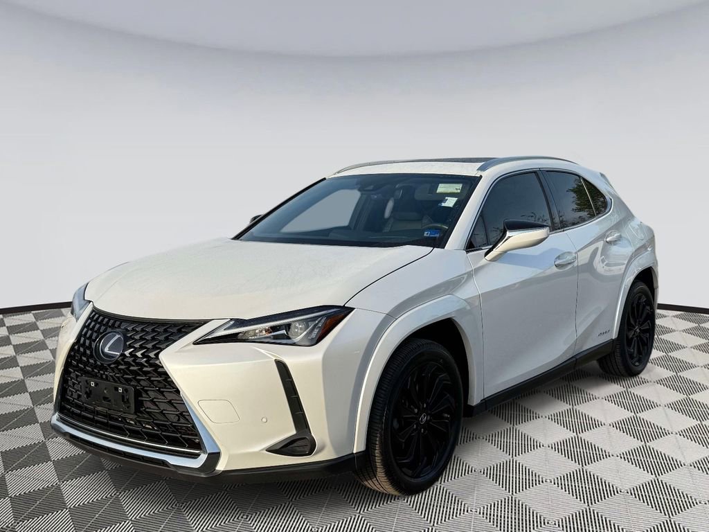 Used 2022 Lexus UX 250h w/ Premium Package image 5