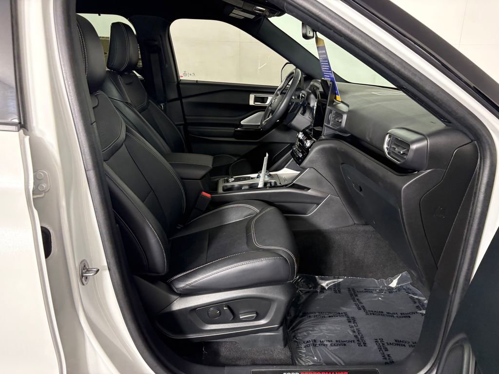 Certified 2024 Ford Explorer ST w/ Equipment Group 401A AWD/4WD image 41