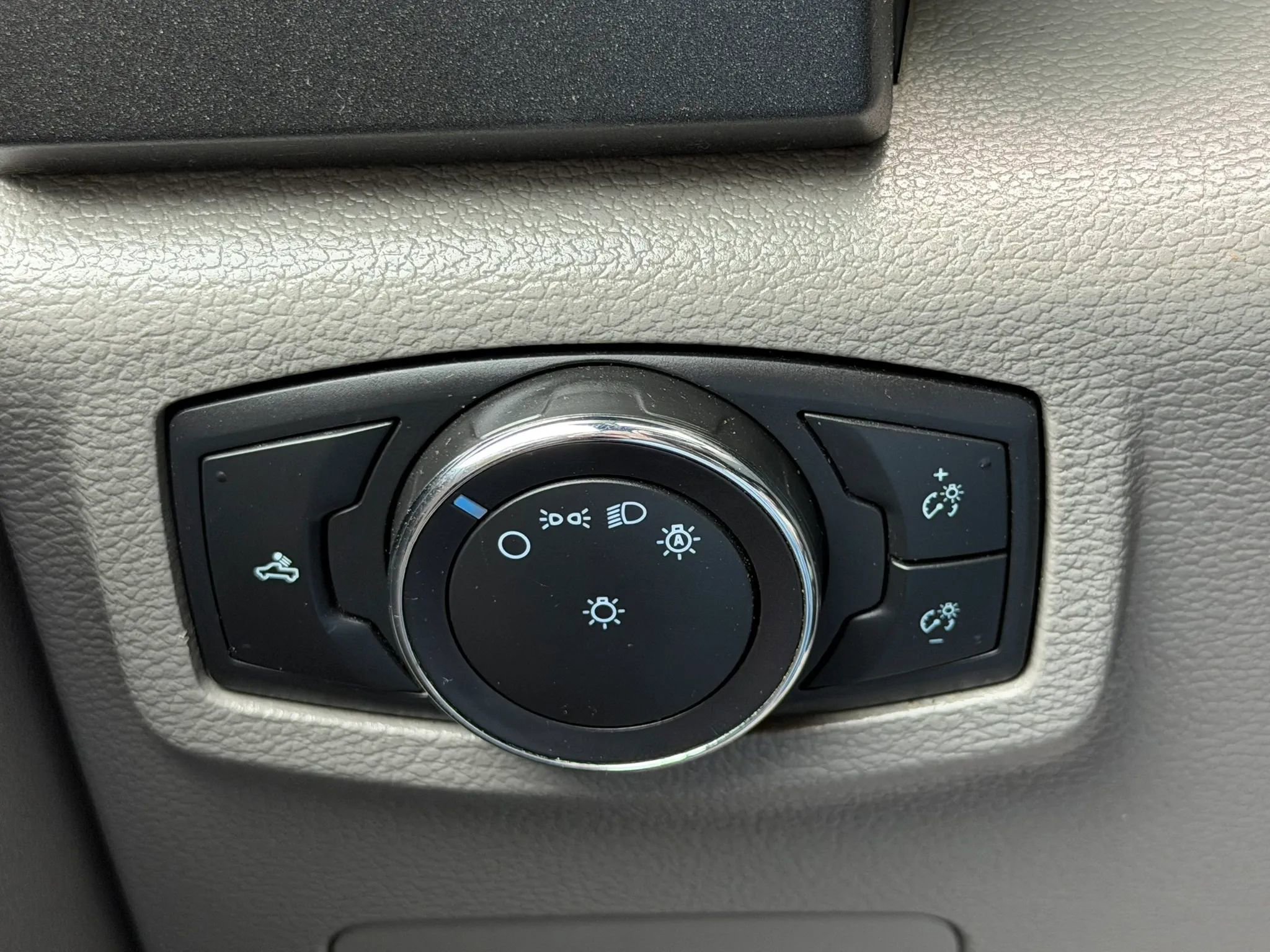 Used 2020 Ford F250 XL w/ STX Appearance Package AWD/4WD image 22