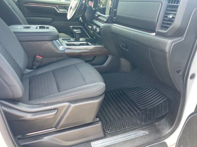 Used 2022 GMC Sierra 1500 Elevation w/ LPO, Elevation Black Package AWD/4WD image 32