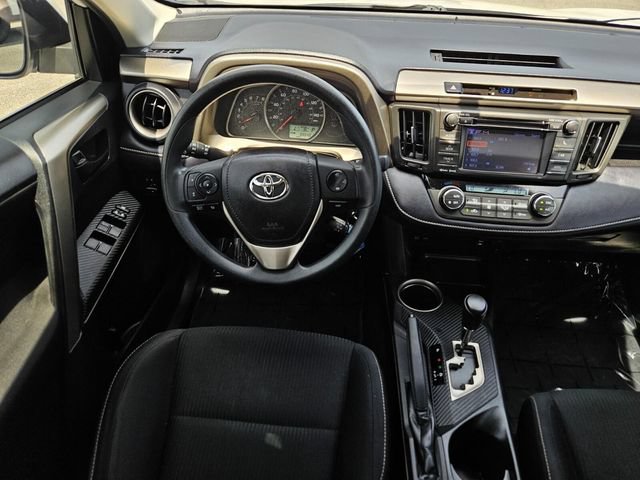 Used 2013 Toyota RAV4 XLE FWD image 22