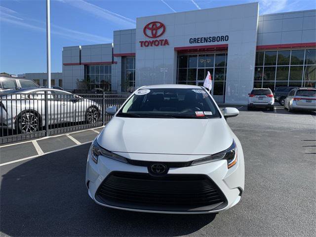 Certified 2025 Toyota Corolla LE image 1